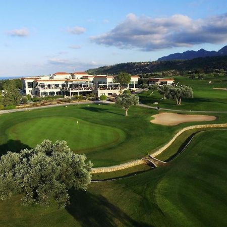Korineum Golf & Beach Resort Agios Georgios  Bagian luar foto