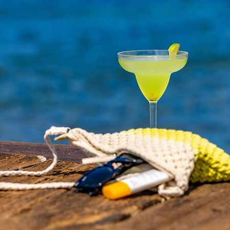 Korineum Golf & Beach Resort Agios Georgios  Bagian luar foto
