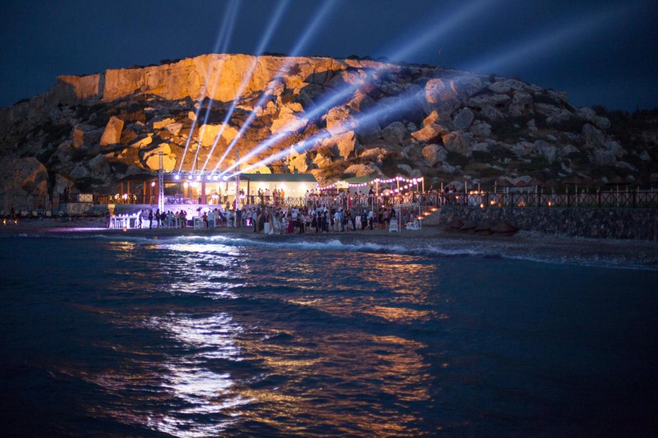Korineum Golf & Beach Resort Agios Georgios  Bagian luar foto