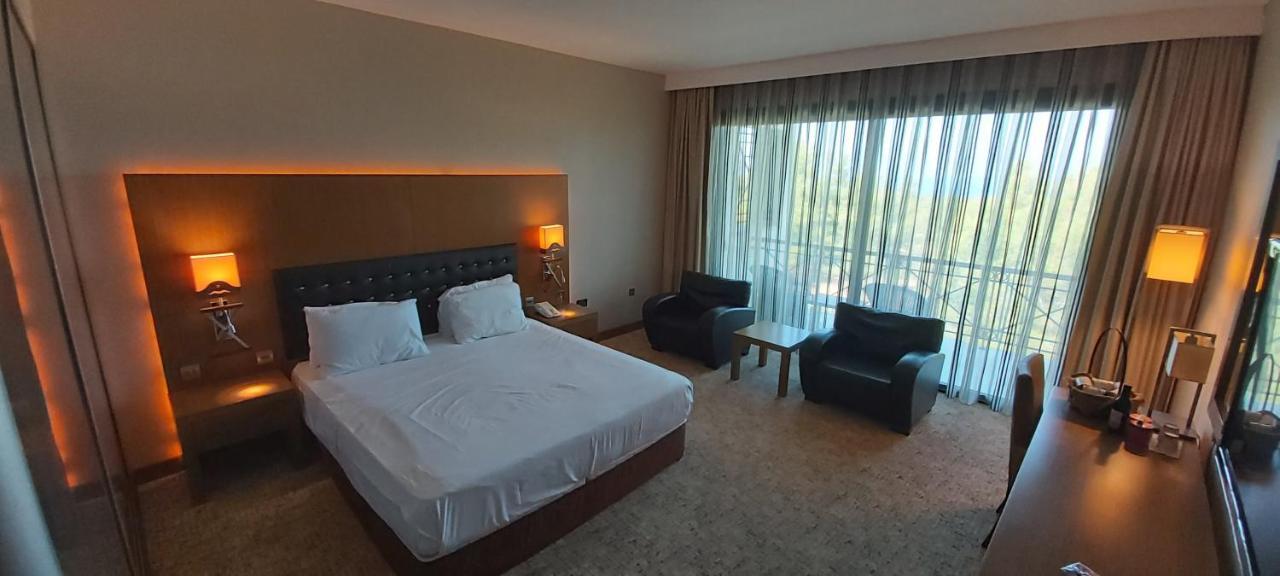 Korineum Golf & Beach Resort Agios Georgios  Bagian luar foto