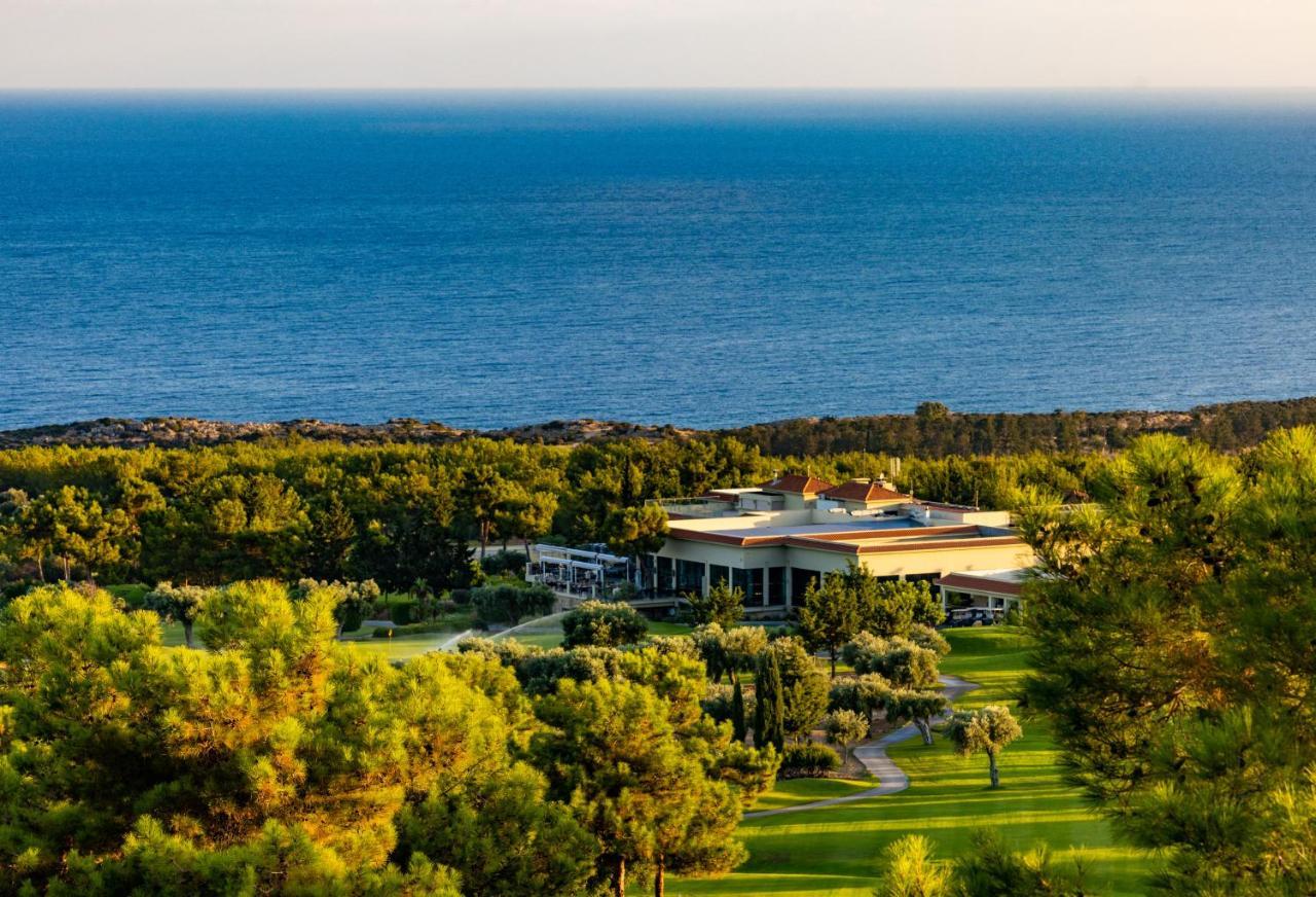 Korineum Golf & Beach Resort Agios Georgios  Bagian luar foto