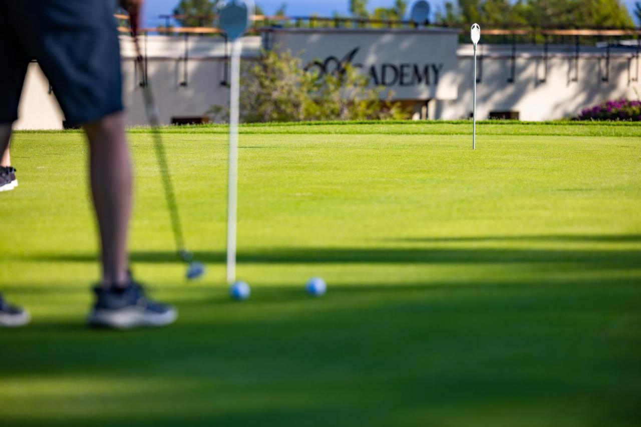 Korineum Golf & Beach Resort Agios Georgios  Bagian luar foto