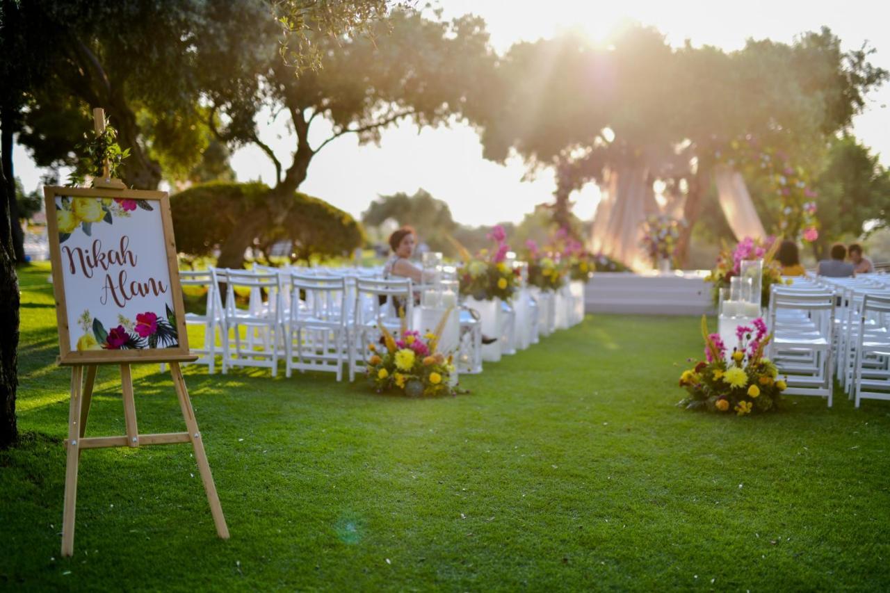 Korineum Golf & Beach Resort Agios Georgios  Bagian luar foto